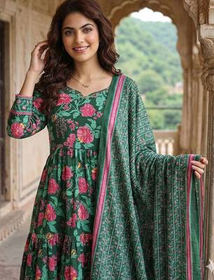 Women Floral Printed Tiered Pure Cotton Kurta with Trousers & With Dupatta 5