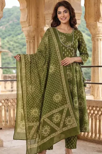 Women Ethnic Motifs Printed Angrakha Pure Cotton Kurta with Trousers & With Dupatta