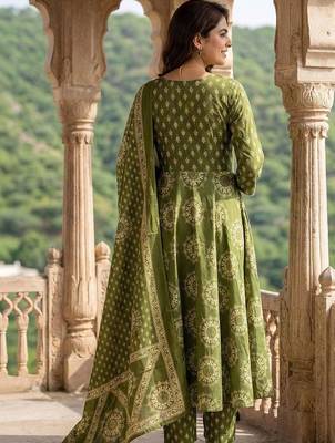 Women Ethnic Motifs Printed Angrakha Pure Cotton Kurta with Trousers & With Dupatta 6