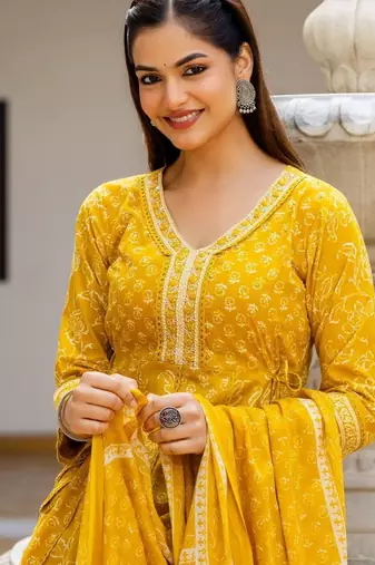 Women Floral Printed Angrakha Thread Work Pure Cotton Kurta with Trousers & With Dupatta