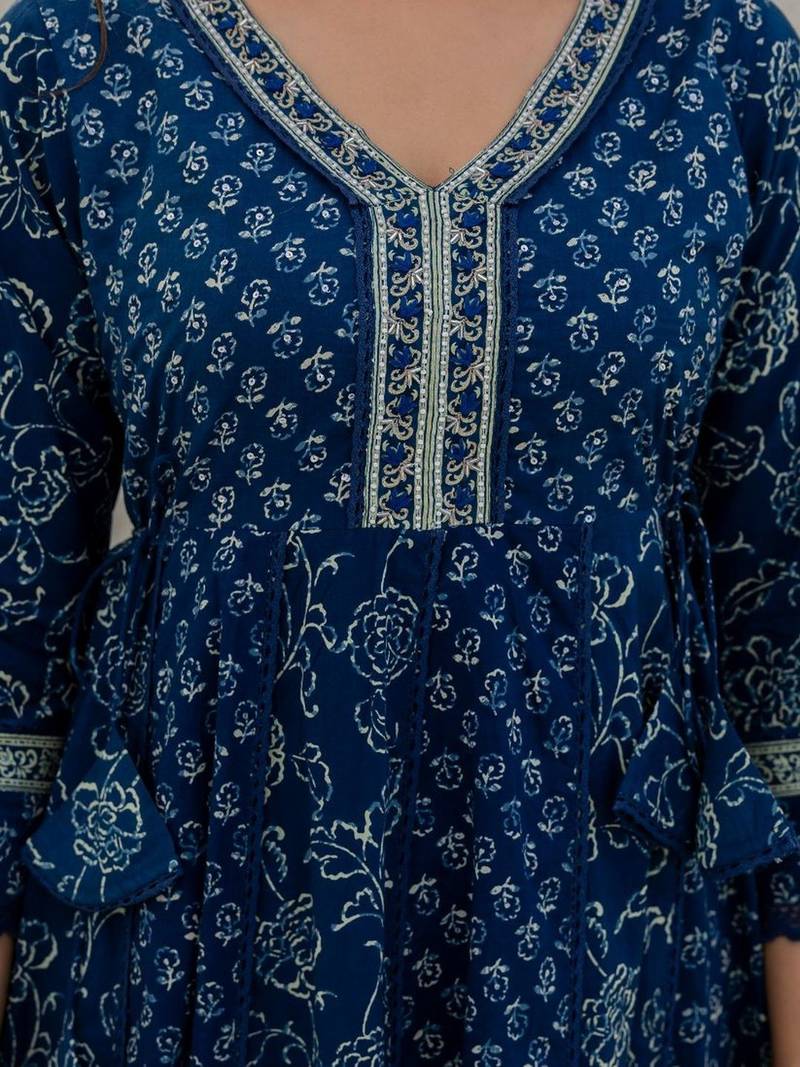 Women Floral Printed Panelled Pure Cotton Kurta with Palazzos & With Dupatta