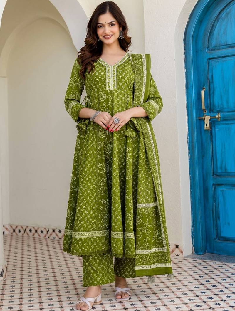 Women Ethnic Motifs Printed Regular Thread Work Pure Cotton Kurta with Trousers & With Dupatta
