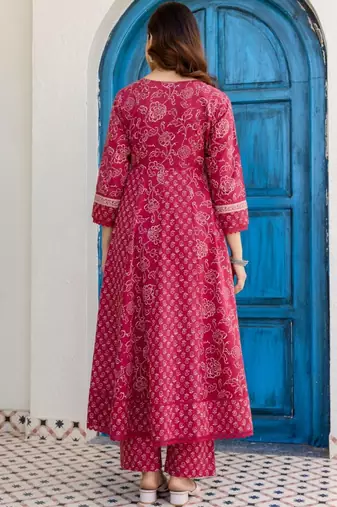 Women Floral Printed Panelled Thread Work Pure Cotton Kurta with Trousers & With Dupatta