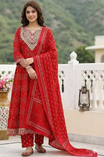 Women Ethnic Motifs Printed Regular Beads and Stones Pure Cotton Kurta with Trousers & With Dupatta