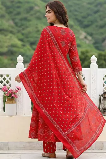 Women Ethnic Motifs Printed Regular Beads and Stones Pure Cotton Kurta with Trousers & With Dupatta
