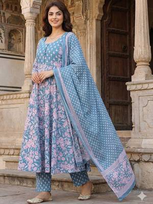 Women Floral Printed Empire Pure Cotton Kurta with Trousers & With Dupatta 2