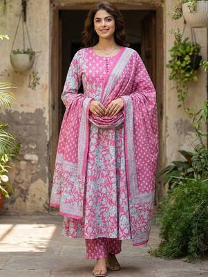 Women Floral Printed Empire Pure Cotton Kurta with Trousers & With Dupatta 1