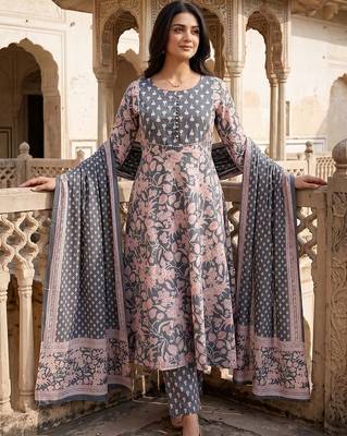 Women Floral Printed Regular Pure Cotton Kurta with Trousers & With Dupatta 5