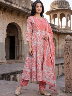 Women Floral Printed Regular Pure Cotton Kurta with Trousers & With Dupatta 2