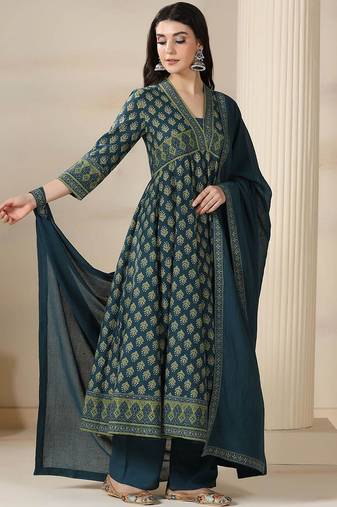 Floral Printed V-Neck Layered Pure Cotton Anarkali Kurta With Trousers & Dupatta
