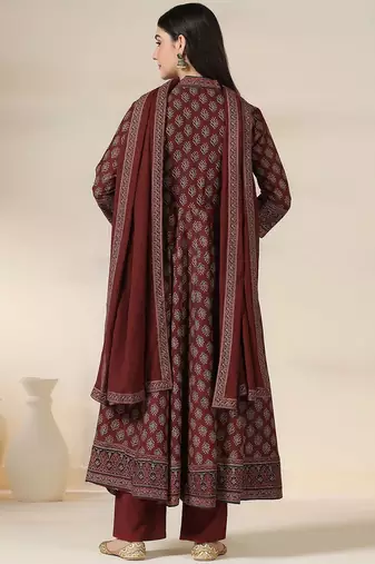 Women Floral Printed Layered Pure Cotton Kurta with Trousers & Dupatta