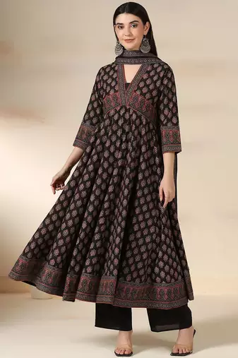 Women Floral Printed Regular Pure Cotton Kurta with Trousers & Dupatta