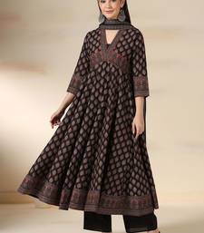 Women Floral Printed Regular Pure Cotton Kurta with Trousers & Dupatta