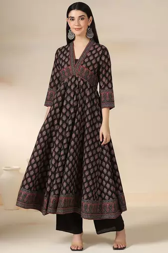 Women Floral Printed Regular Pure Cotton Kurta with Trousers & Dupatta