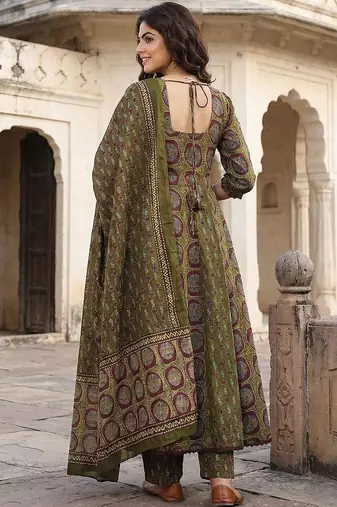 Women Ethnic Motifs Printed Regular Pure Cotton Kurta with Trousers & With Dupatta