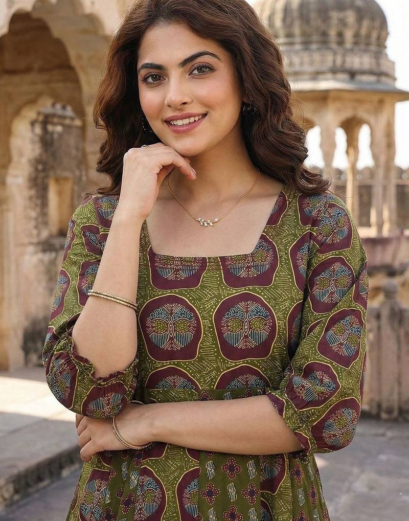 Women Ethnic Motifs Printed Regular Pure Cotton Kurta with Trousers & With Dupatta
