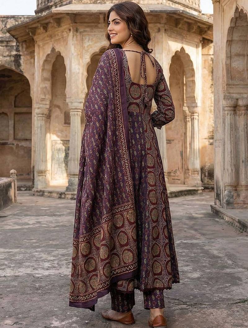Women Ethnic Motifs Printed Regular Pure Cotton Kurta with Trousers & With Dupatta