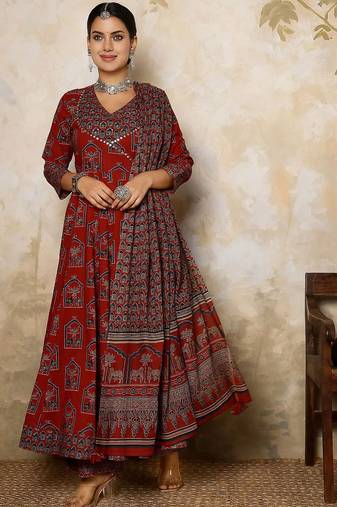 Women Printed Regular Pure Cotton Kurta with Palazzos & With Dupatta