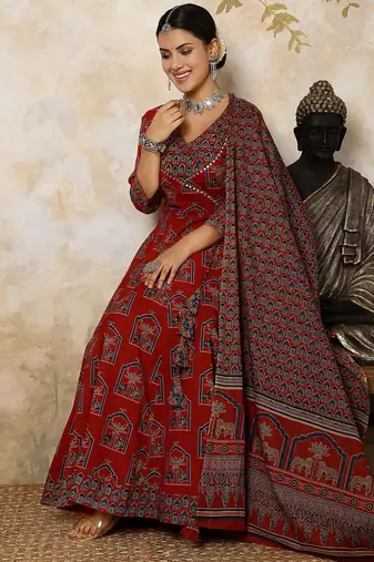 Women Printed Regular Pure Cotton Kurta with Palazzos & With Dupatta