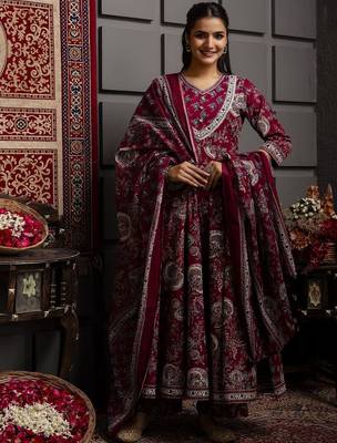 Floral Flared Printed Kurta Palazzo Set With Dupatta 1