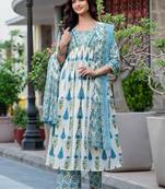 Women Floral Printed Tiered Pure Cotton Kurta with Trousers & With Dupatta