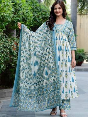 Women Floral Printed Tiered Pure Cotton Kurta with Trousers & With Dupatta 6