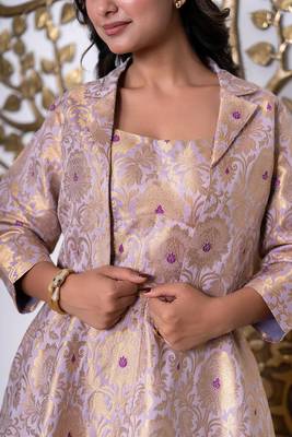 Lavender bloom jacquard midi dress 4