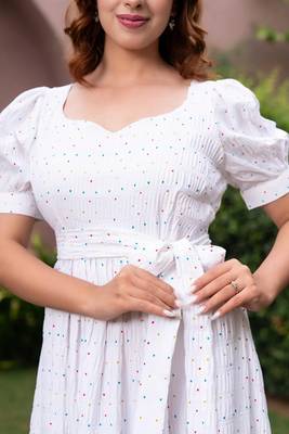 White polka print puff sleeve maxi dress 4