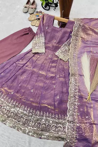 Heavy fendy silk embroidery and sequnce work lavender readymade salwar suit