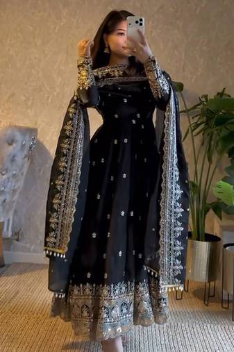 Black fendy silk embroidered sequince work anarkali kurta set