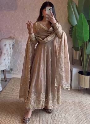 Cream fendy silk embroidered sequince work anarkali kurta set 1