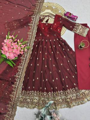 Maroon fendy silk embroidered sequince work anarkali kurta set 3