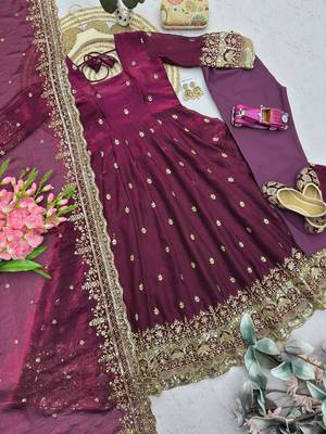 Wine fendy silk embroidered sequince work anarkali kurta set 2