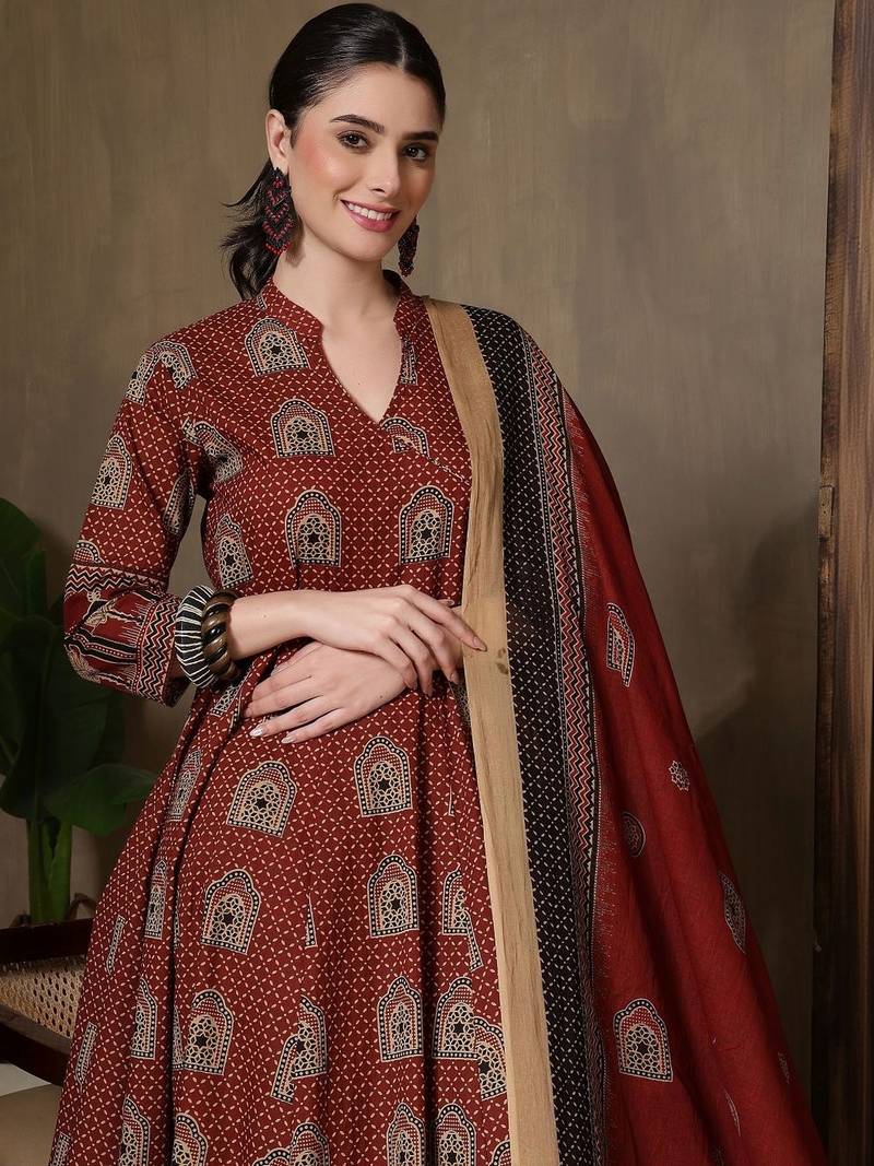 Women Ethnic Motifs Printed Panelled Pure Cotton Kurta with Trousers & With Dupatta