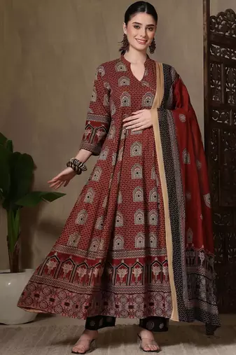 Women Ethnic Motifs Printed Panelled Pure Cotton Kurta with Trousers & With Dupatta
