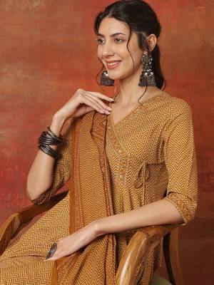 Chevron Printed V Neck Angrakha Anarkali Pure Cotton Kurta With Palazzos & Dupatta 6