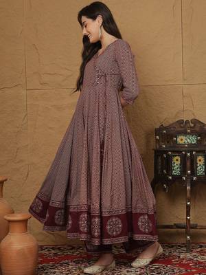 Women Printed Regular Pure Cotton Kurta with Palazzos & With Dupatta 4