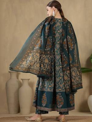 Women Floral Printed Panelled Pure Cotton Kurta with Trousers & With Dupatta 2