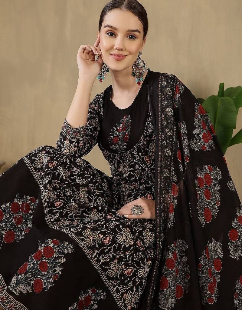 Women Floral Printed Empire Pure Cotton Kurta with Trousers & With Dupatta