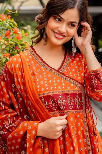 Women Ethnic Motifs Printed Angrakha Pure Cotton Kurta with Trousers & With Dupatta