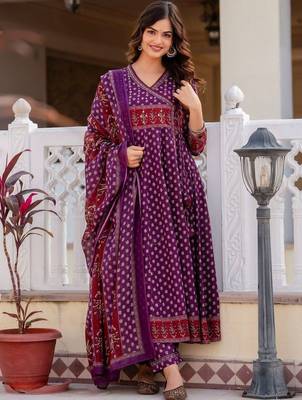 Women Ethnic Motifs Printed Angrakha Pure Cotton Kurta with Trousers & With Dupatta 1