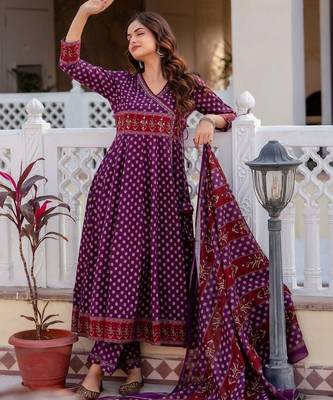 Women Ethnic Motifs Printed Angrakha Pure Cotton Kurta with Trousers & With Dupatta 5
