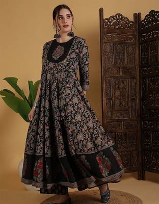 Floral Printed Anarkali Pure Cotton Kurta With Palazzos And Dupatta 6