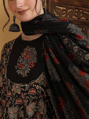 Floral Printed Anarkali Pure Cotton Kurta With Palazzos And Dupatta 7