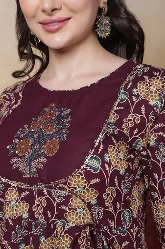 Women Burgundy Pure Cotton Kurta Sets