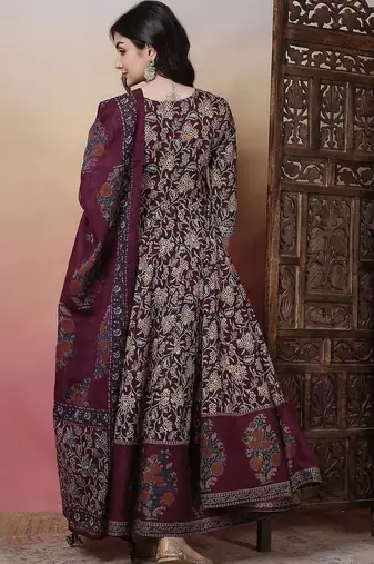 Women Burgundy Pure Cotton Kurta Sets