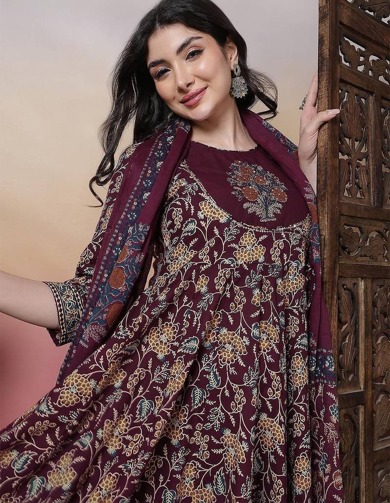 Women Burgundy Pure Cotton Kurta Sets