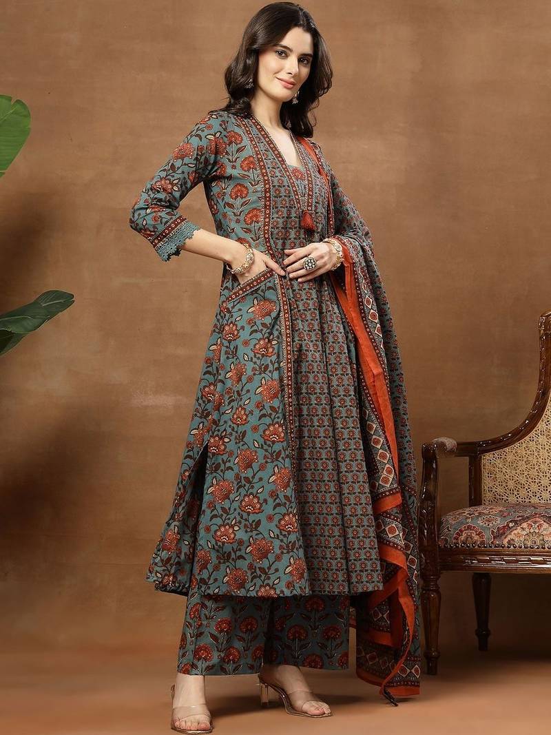 Printed Pure Cotton V-Neck Kurta & Palazzos With Dupatta