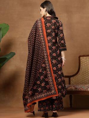 Printed Pure Cotton V-Neck Kurta & Palazzos With Dupatta 7