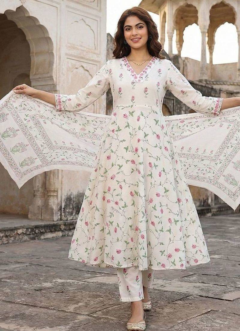 Women Floral Printed Panelled Pure Cotton Kurta with Trousers & With Dupatta
